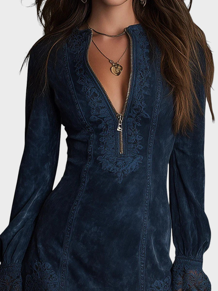 Estela™ | Vestido corto de ante azul con encaje