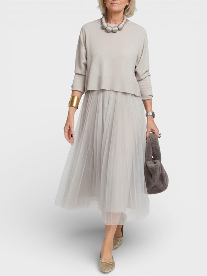 Claudia™ | Vestido de punto elegante con tul