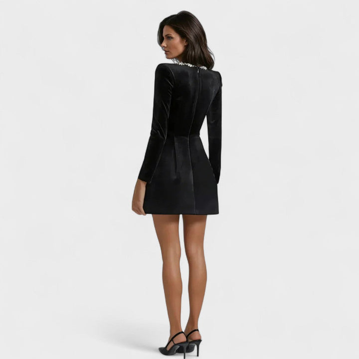 Valeria™ | Vestido corto de terciopelo elegante